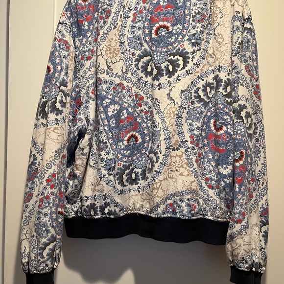 Free People Women’s Paisley Print Blue Bomber Jacket Size Large Zip Up - Picture 2 of 4